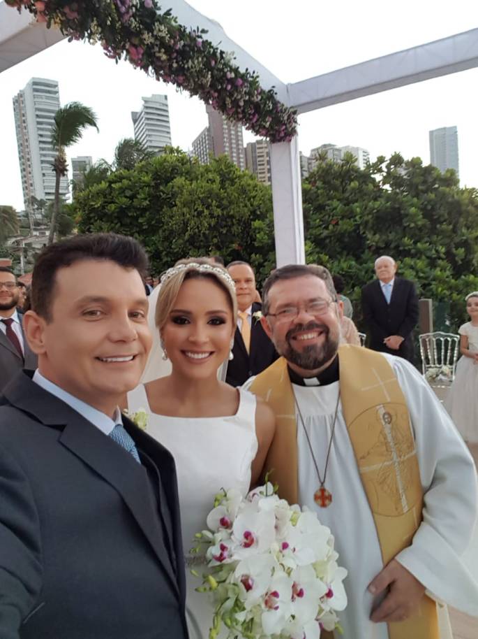 Padre Jorge Aquino_Ana e Emerson